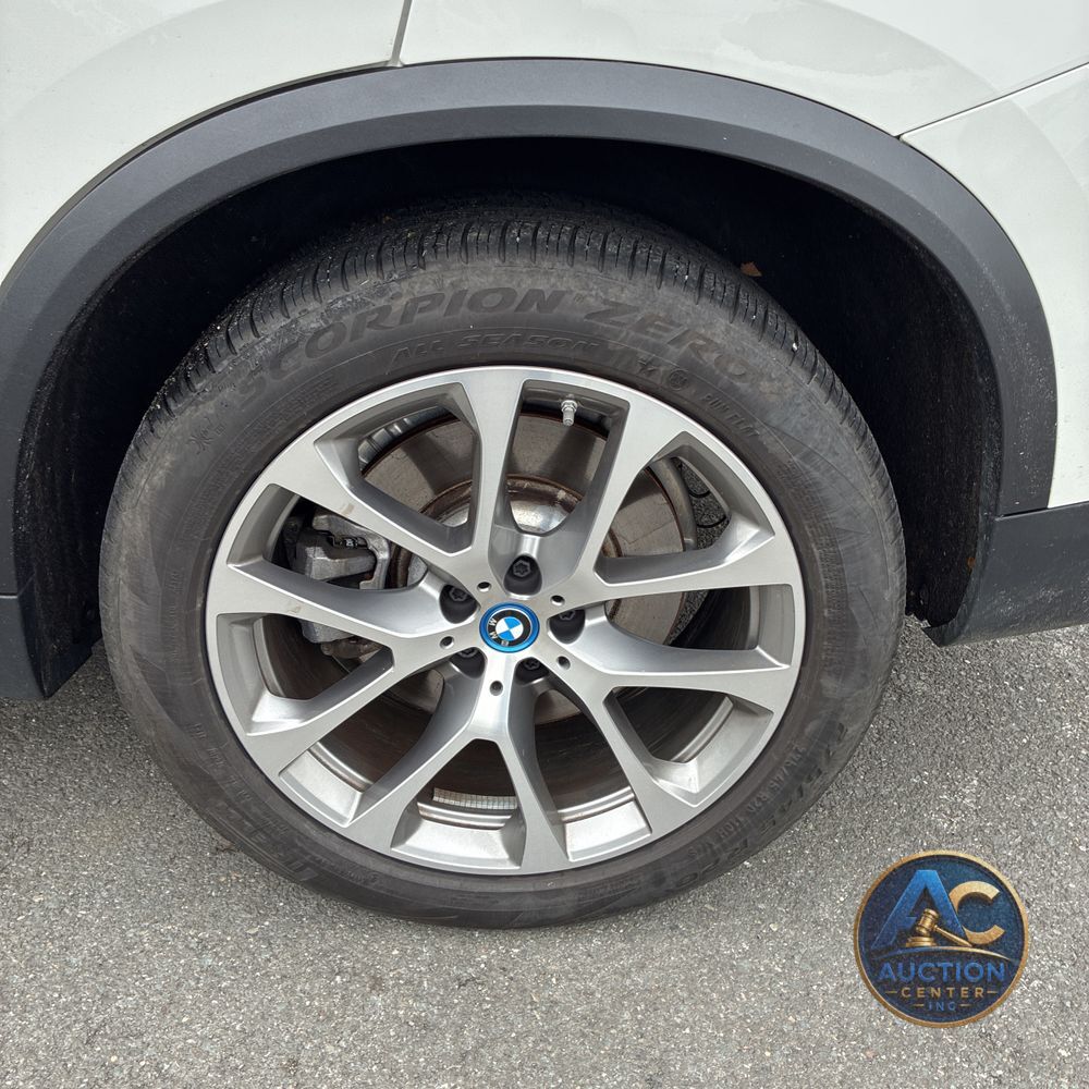 2024 BMW X5 xDrive50e