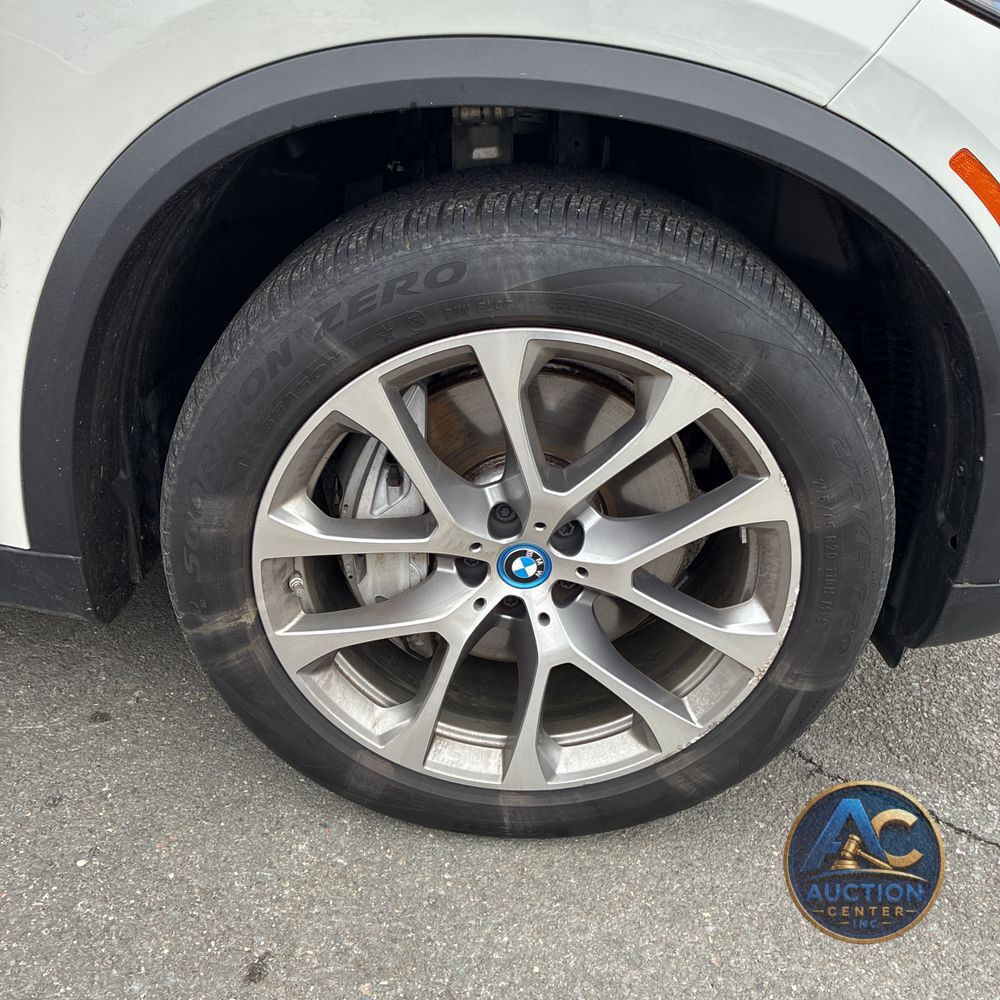 2024 BMW X5 xDrive50e