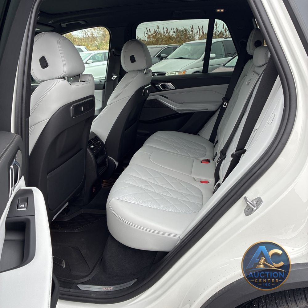 2024 BMW X5 xDrive50e