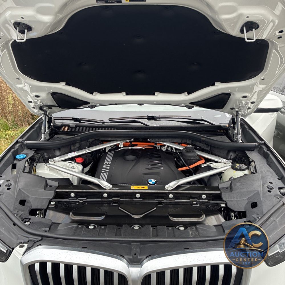 2024 BMW X5 xDrive50e