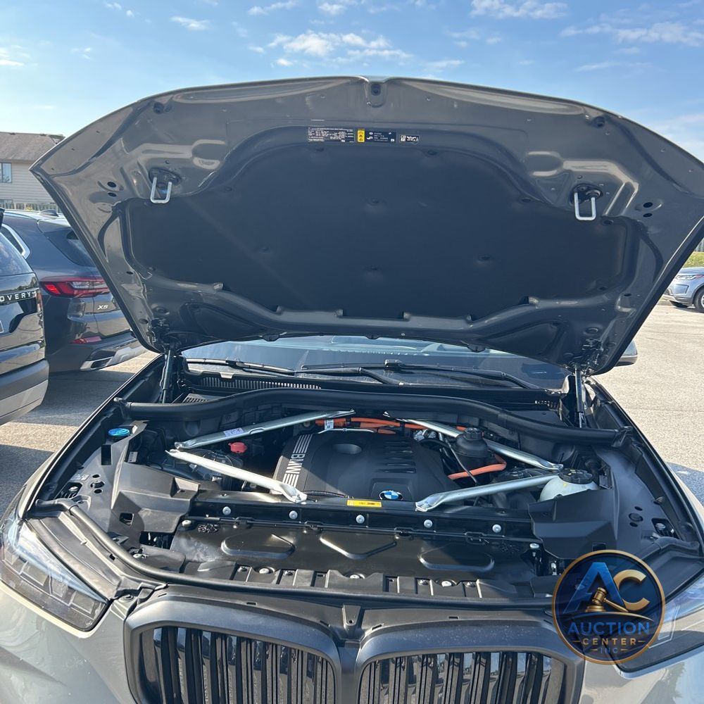 2024 BMW X5 xDrive50e