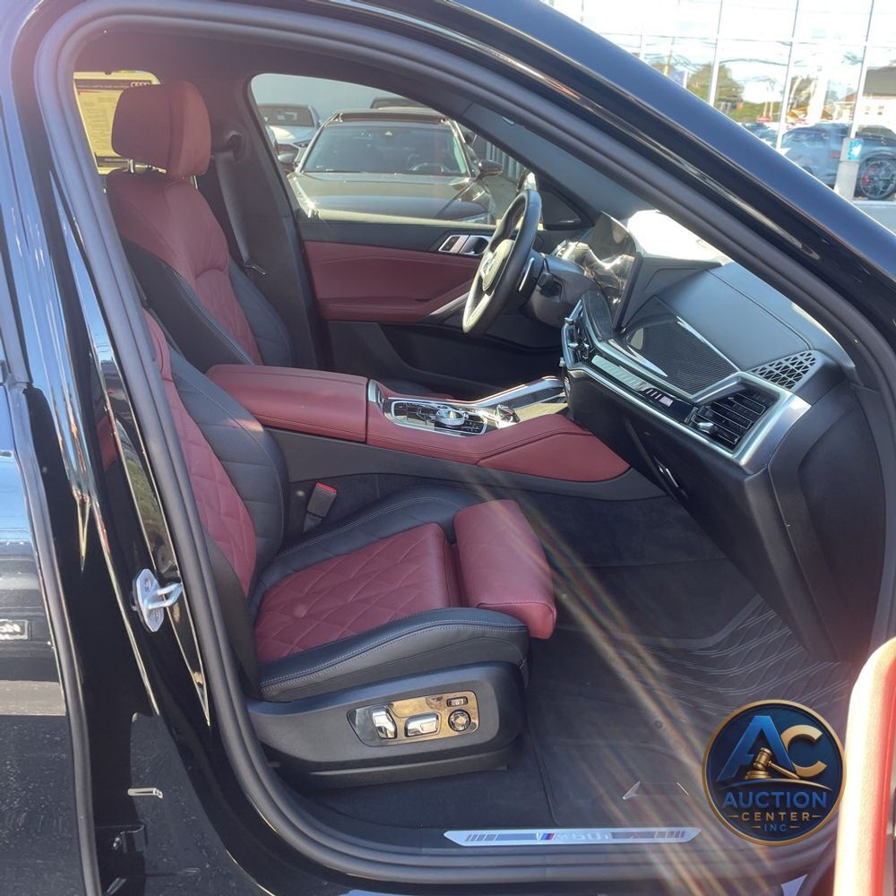 2025 BMW X6 M60i xDrive