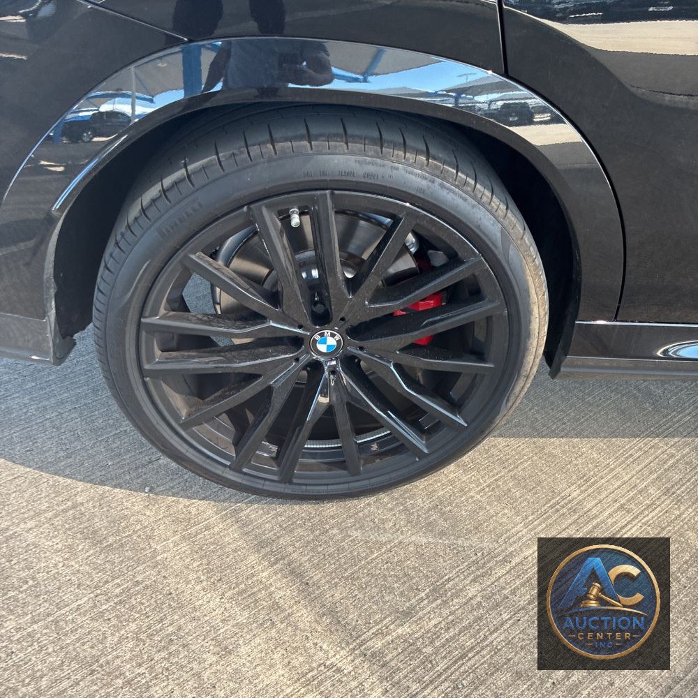 2025 BMW X6 M60i xDrive