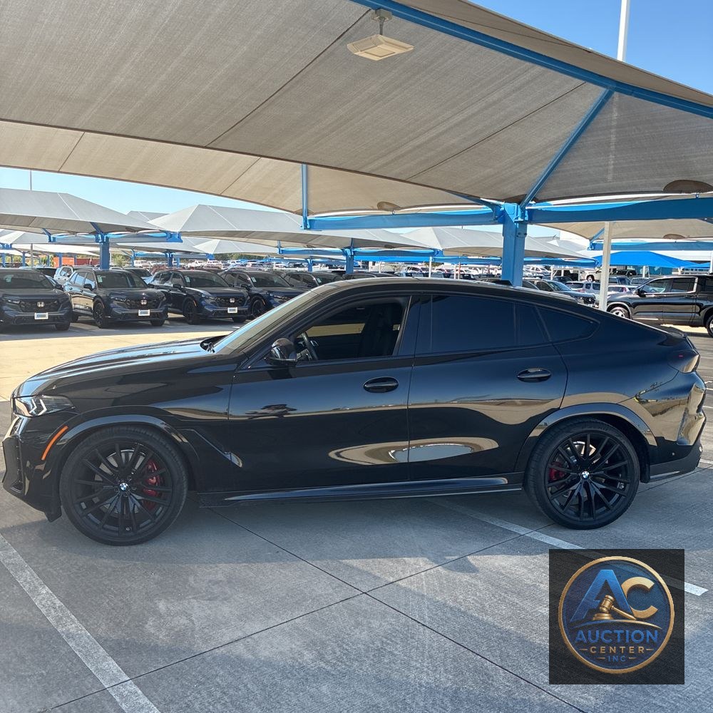 2025 BMW X6 M60i xDrive