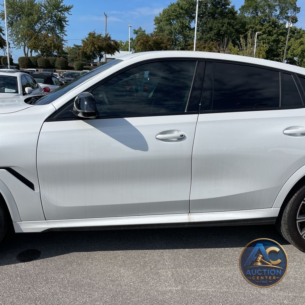 2024 BMW X6 M60i