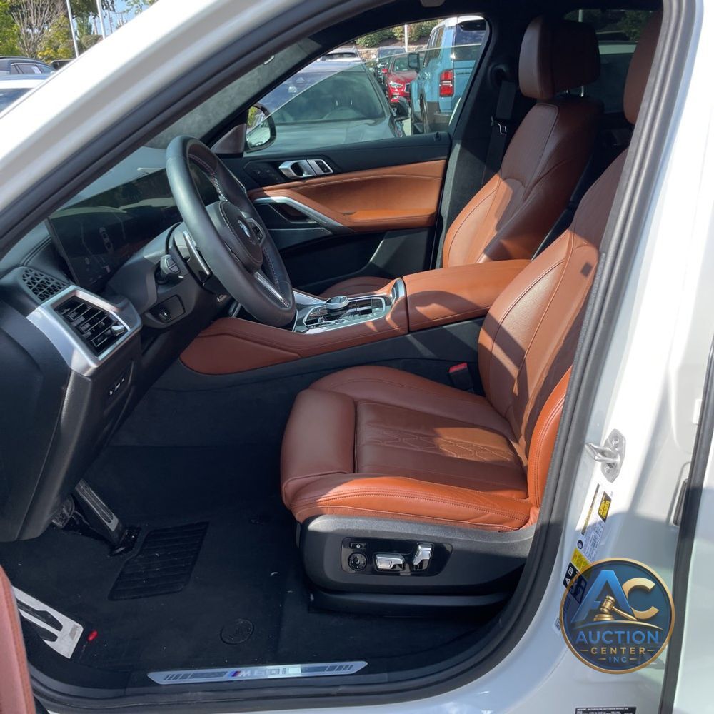 2024 BMW X6 M60i