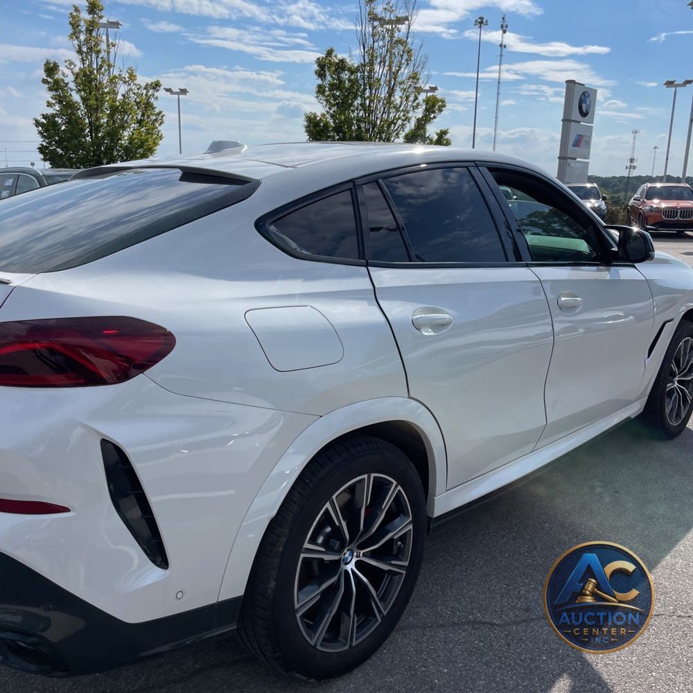 2024 BMW X6 M60i