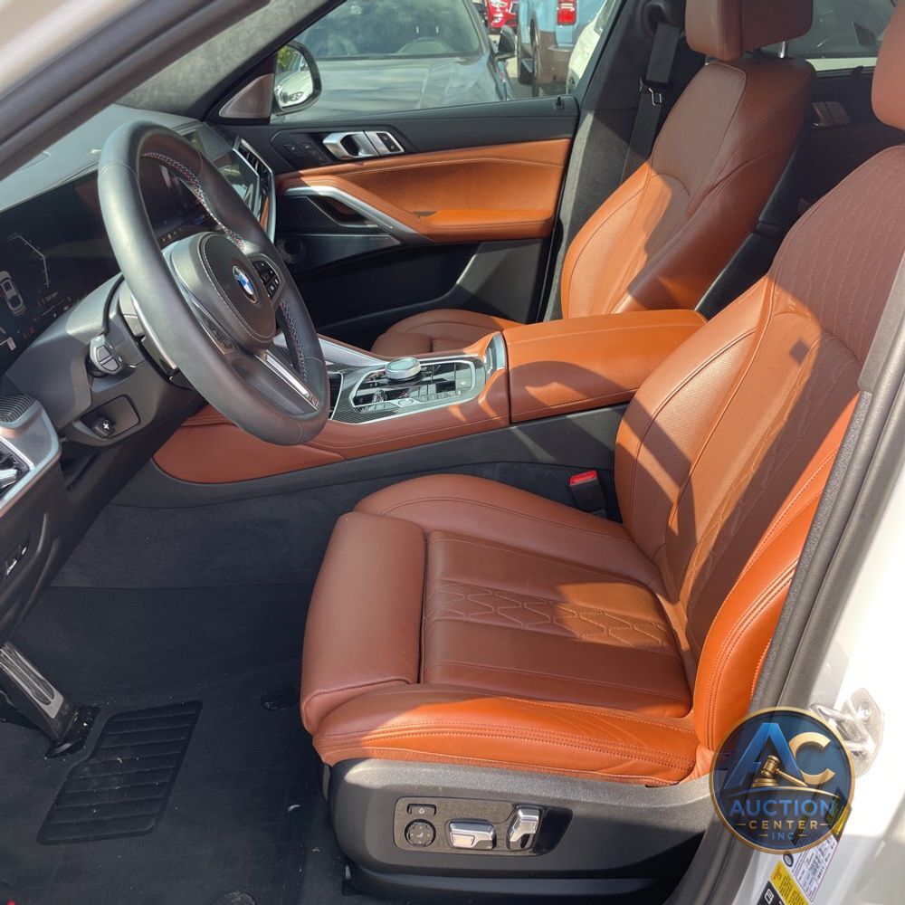 2024 BMW X6 M60i