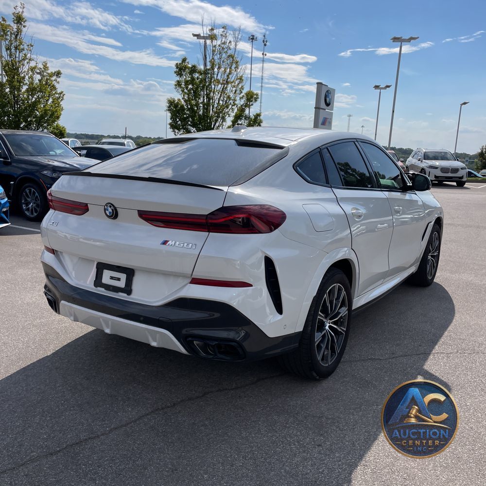 2024 BMW X6 M60i