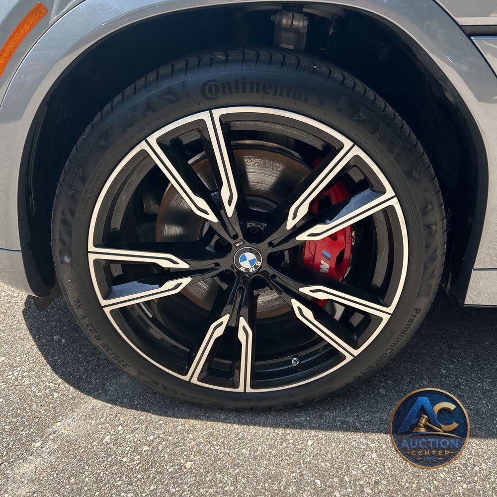 2024 BMW X6 M60i