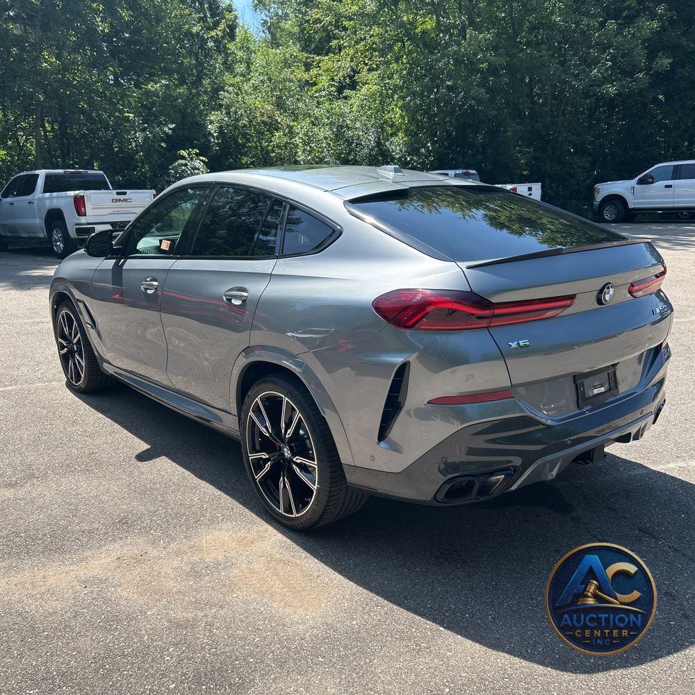 2024 BMW X6 M60i