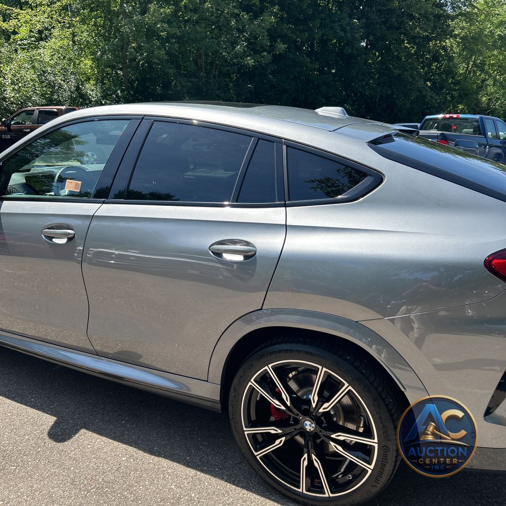 2024 BMW X6 M60i