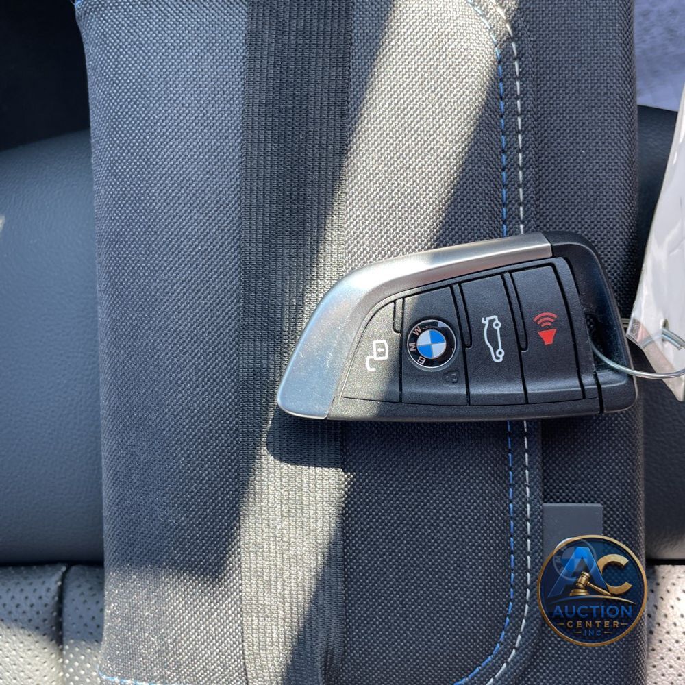 2023 BMW X3 M40i