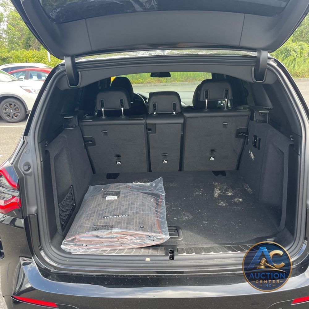 2024 BMW X3 M40i