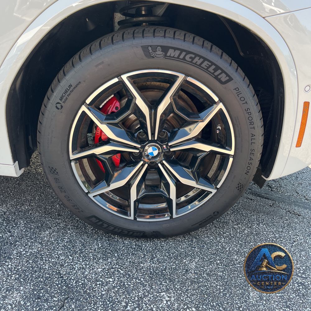2024 BMW X3 M40i