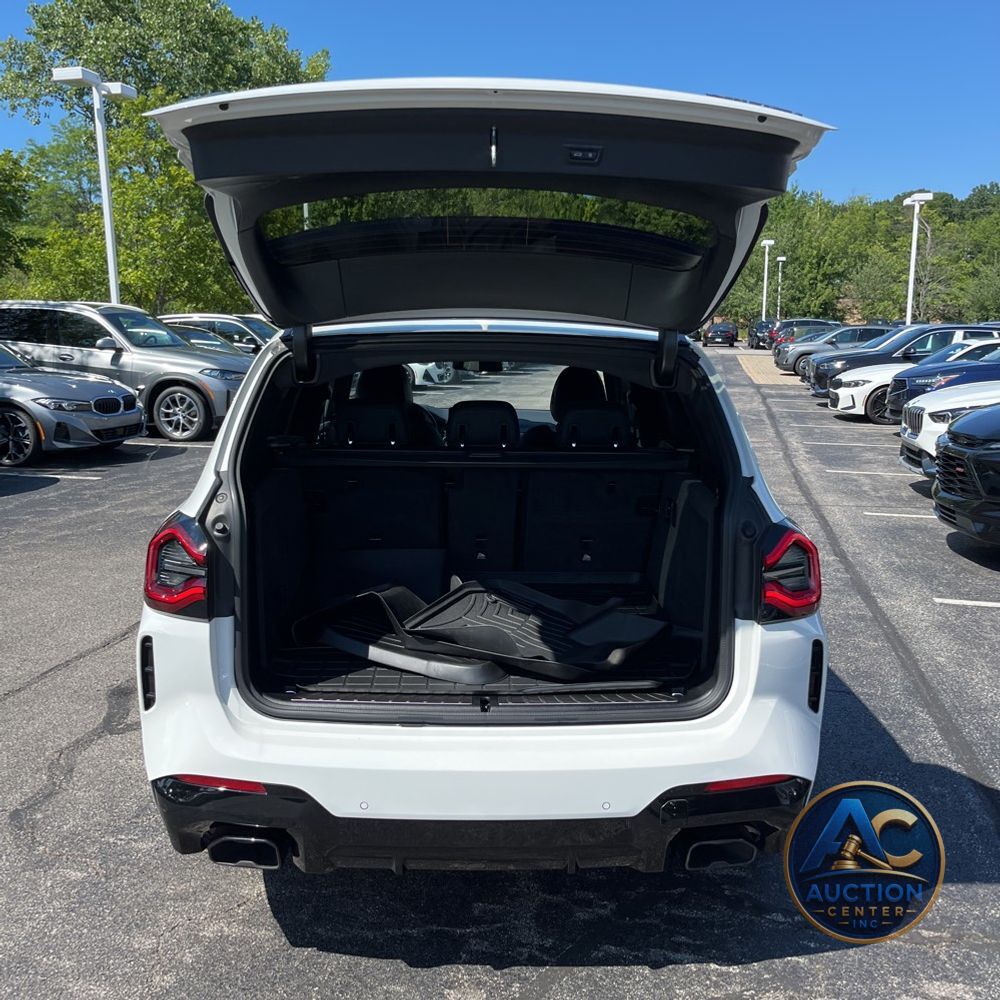 2024 BMW X3 M40i