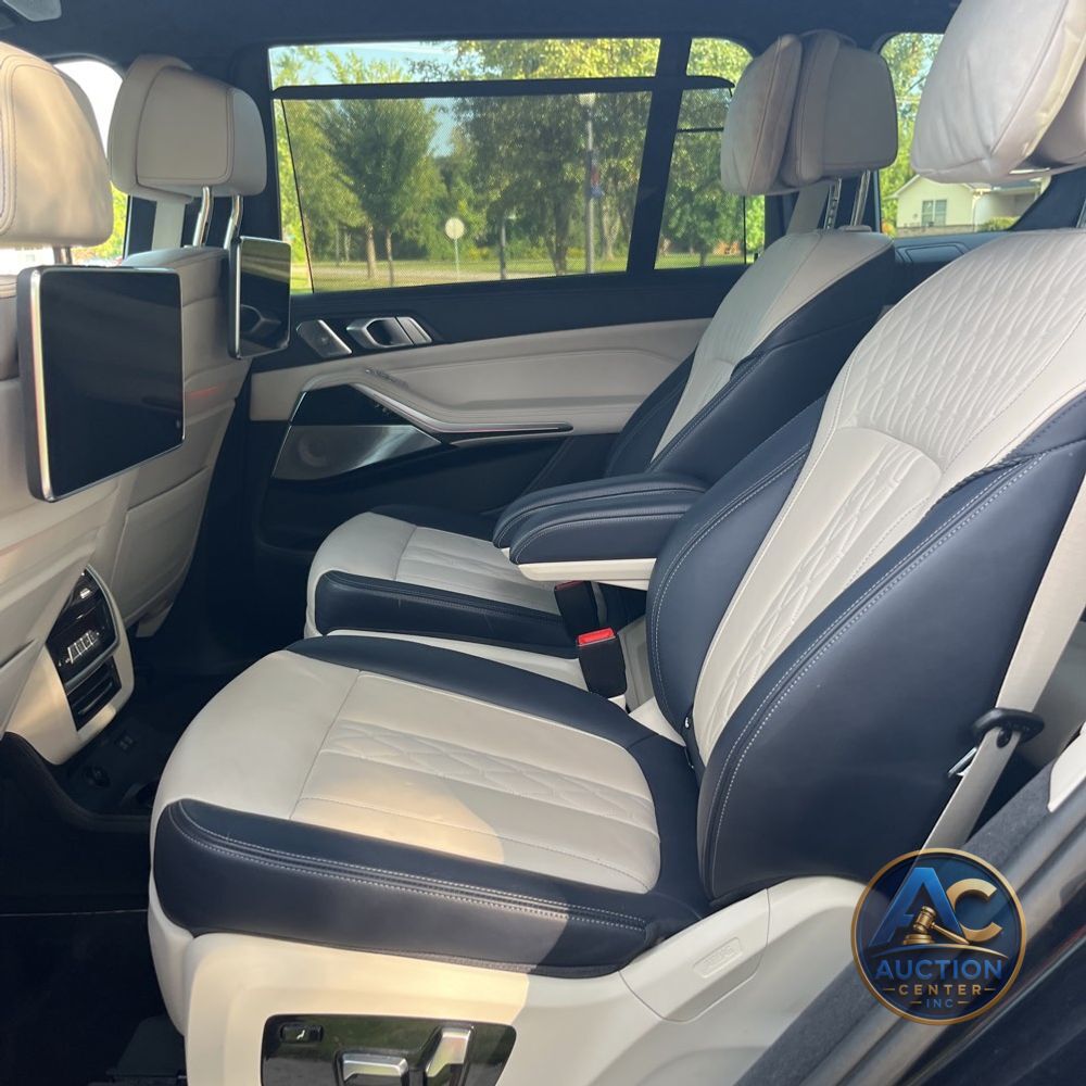 2019 BMW X7 xDrive50i