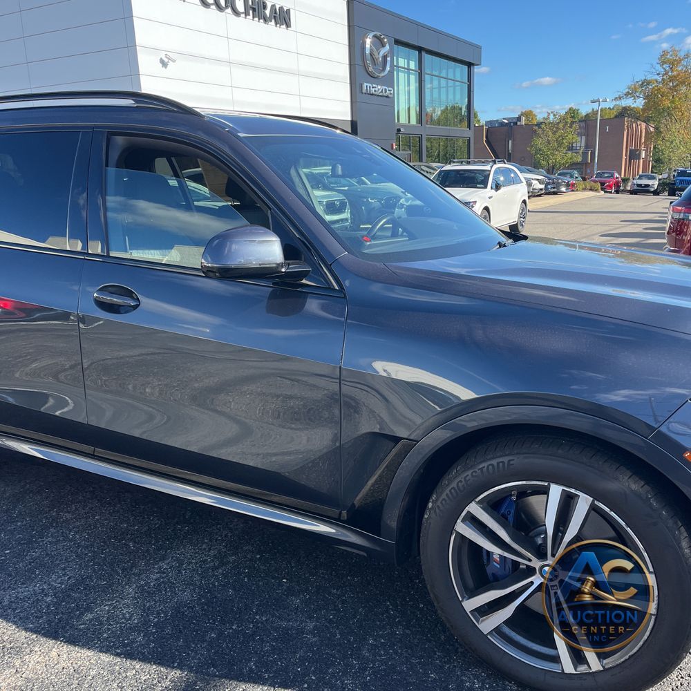 2022 BMW X7 M50i