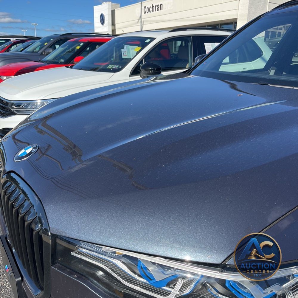 2022 BMW X7 M50i