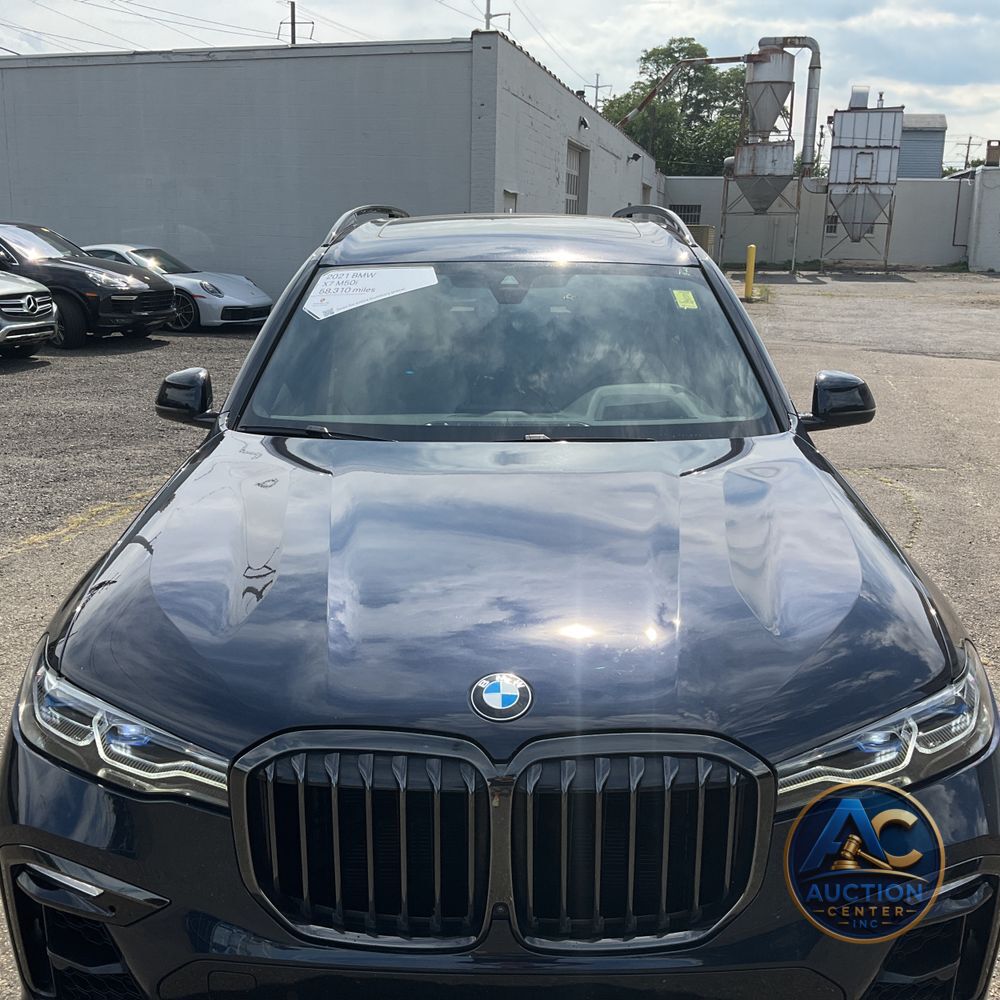 2021 BMW X7 M50i