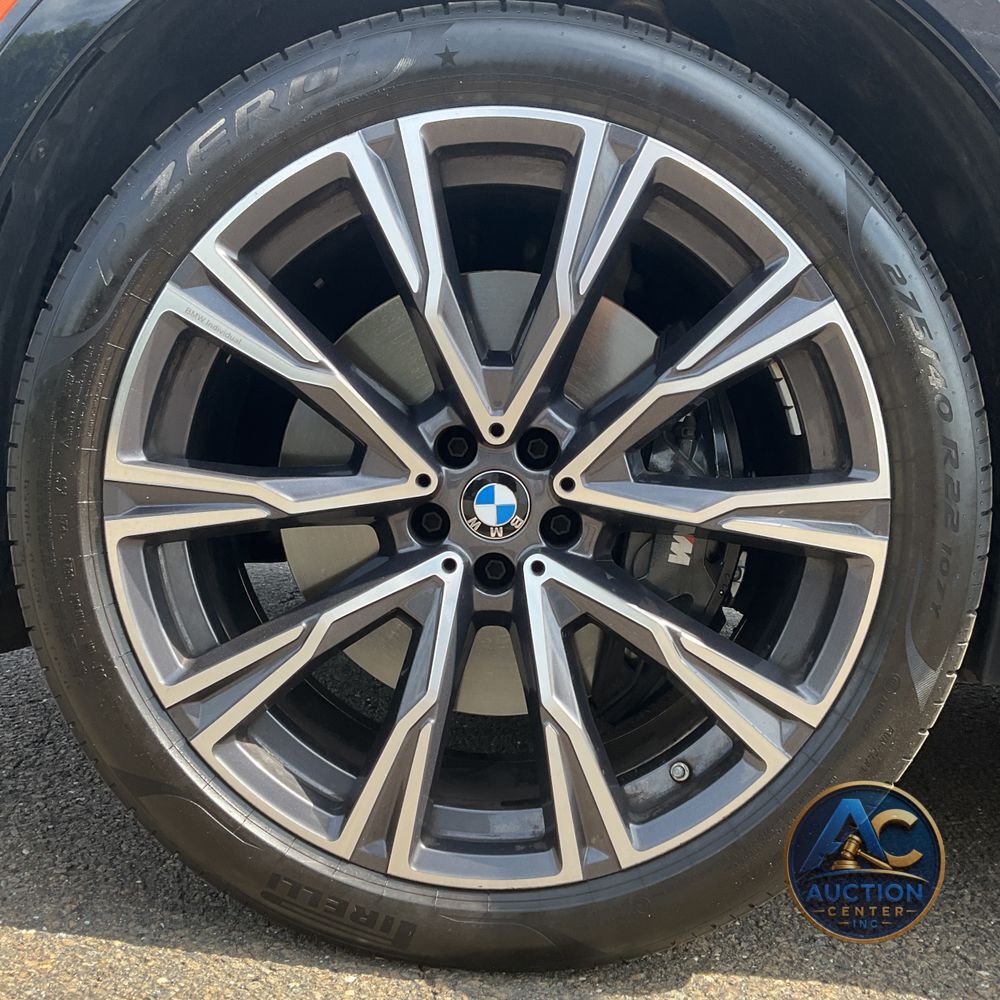 2021 BMW X7 M50i