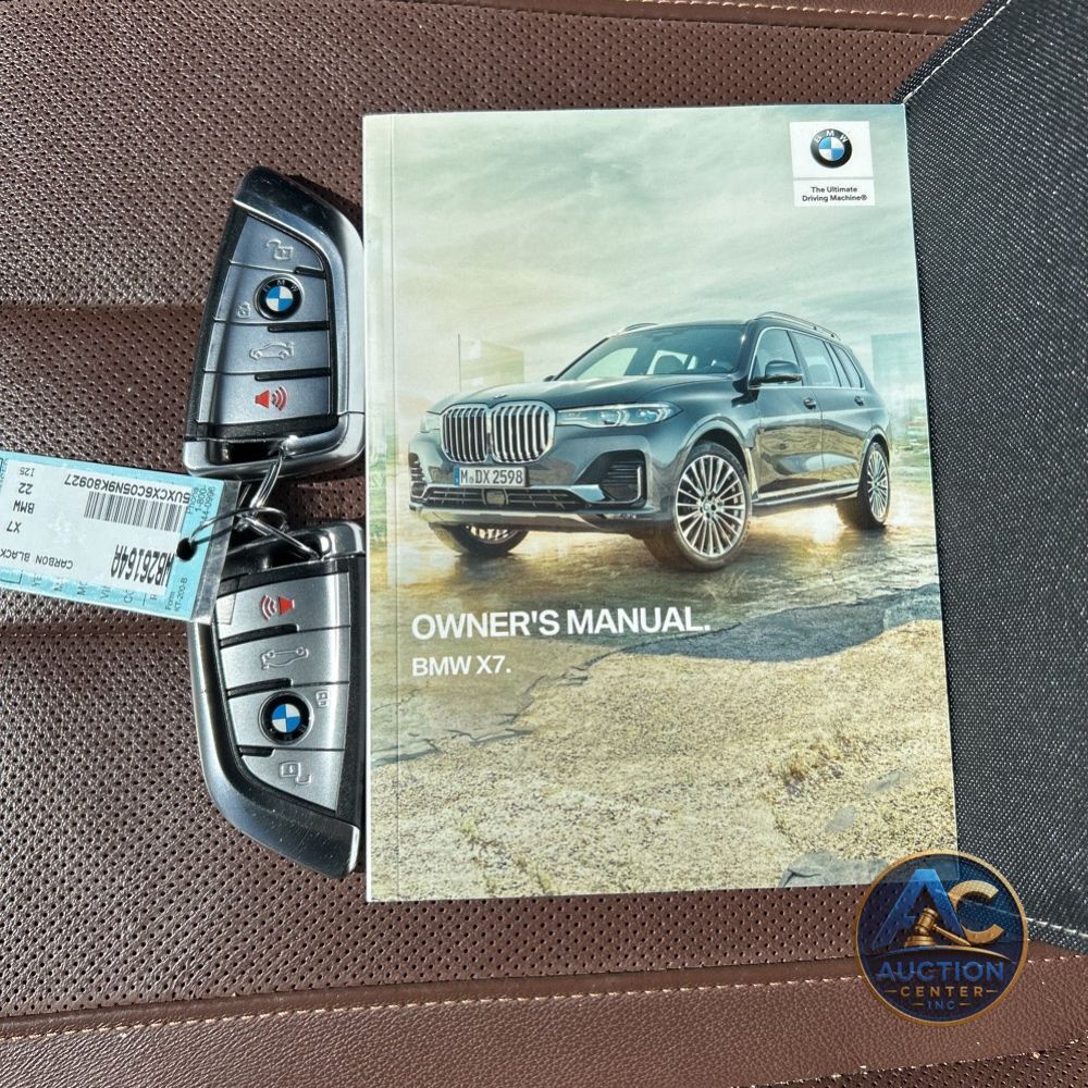 2022 BMW X7 M50i