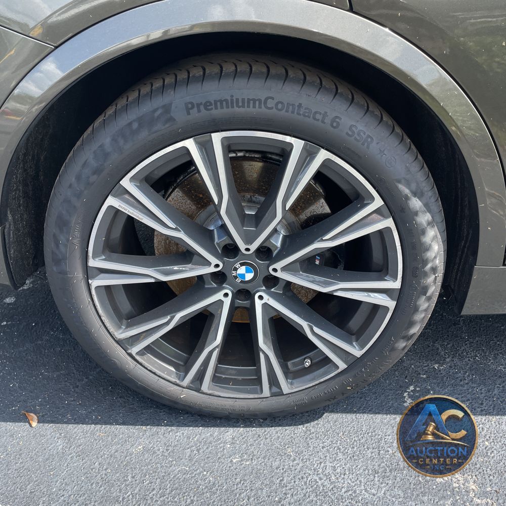 2022 BMW X7 M50i