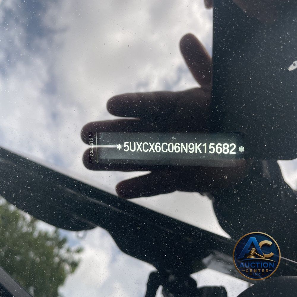 2022 BMW X7 M50i