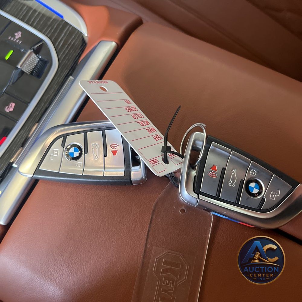 2022 BMW X7 M50i
