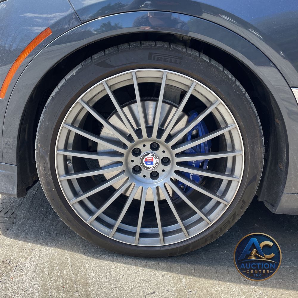 2021 BMW X7 ALPINA XB7