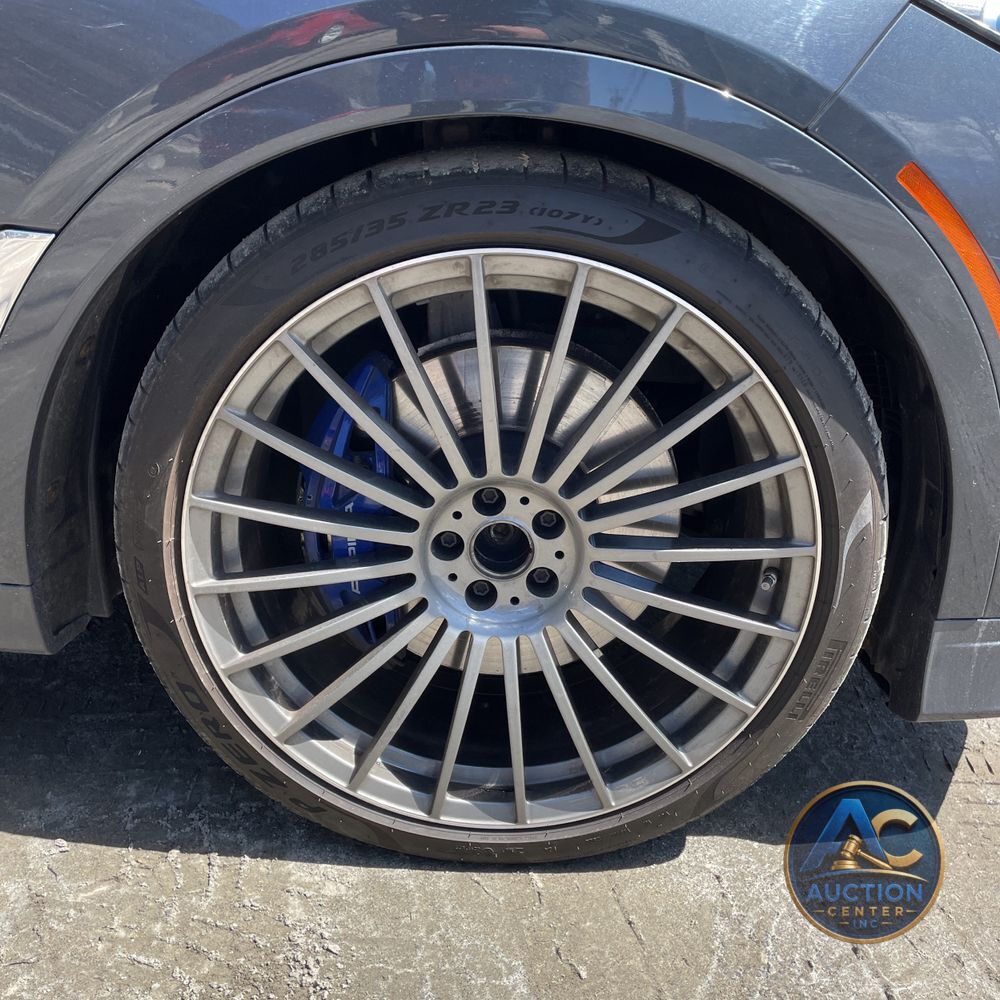 2021 BMW X7 ALPINA XB7