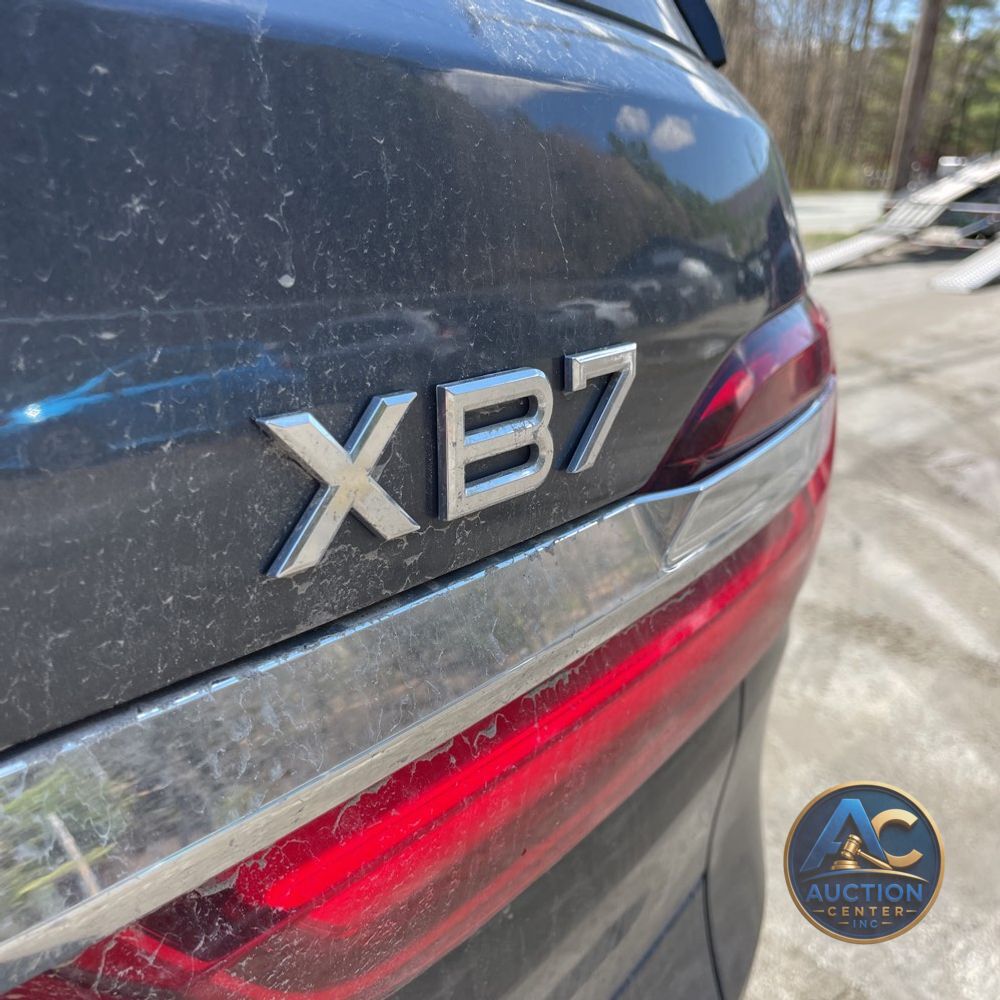 2021 BMW X7 ALPINA XB7