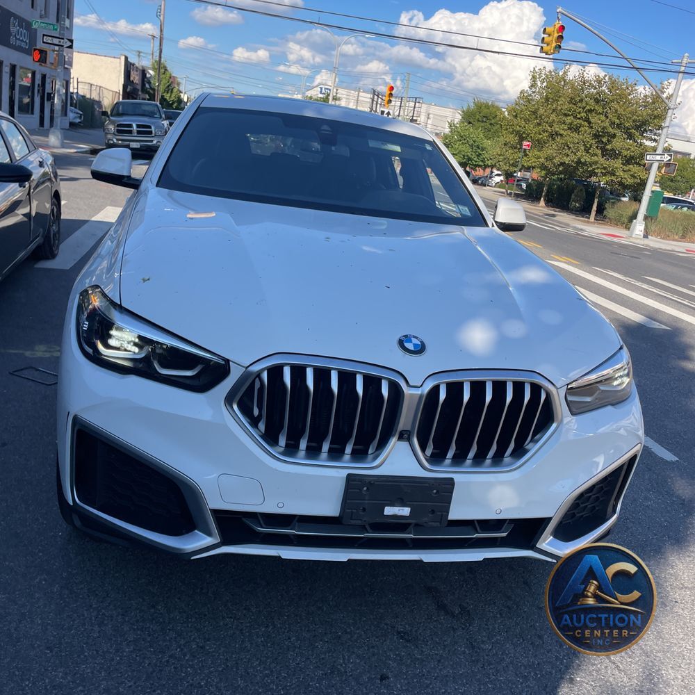 2023 BMW X6 XDrive40i