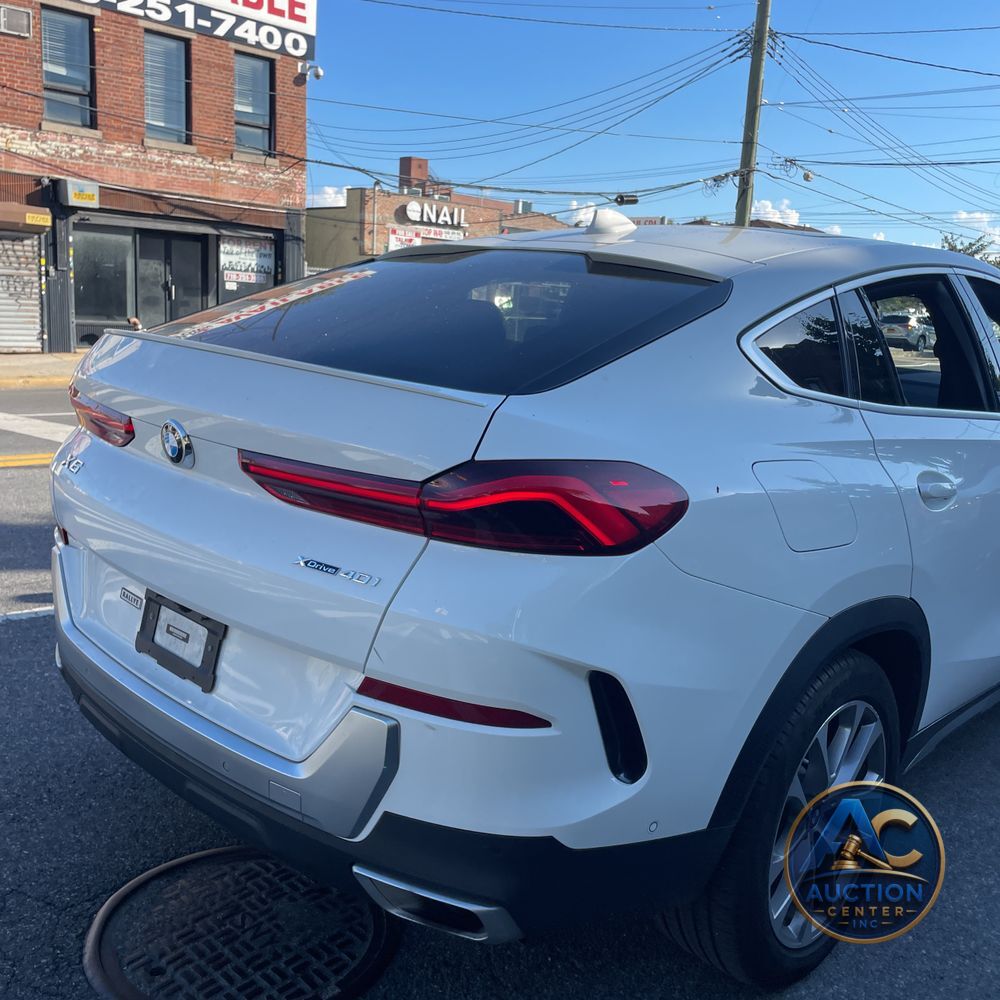 2023 BMW X6 XDrive40i