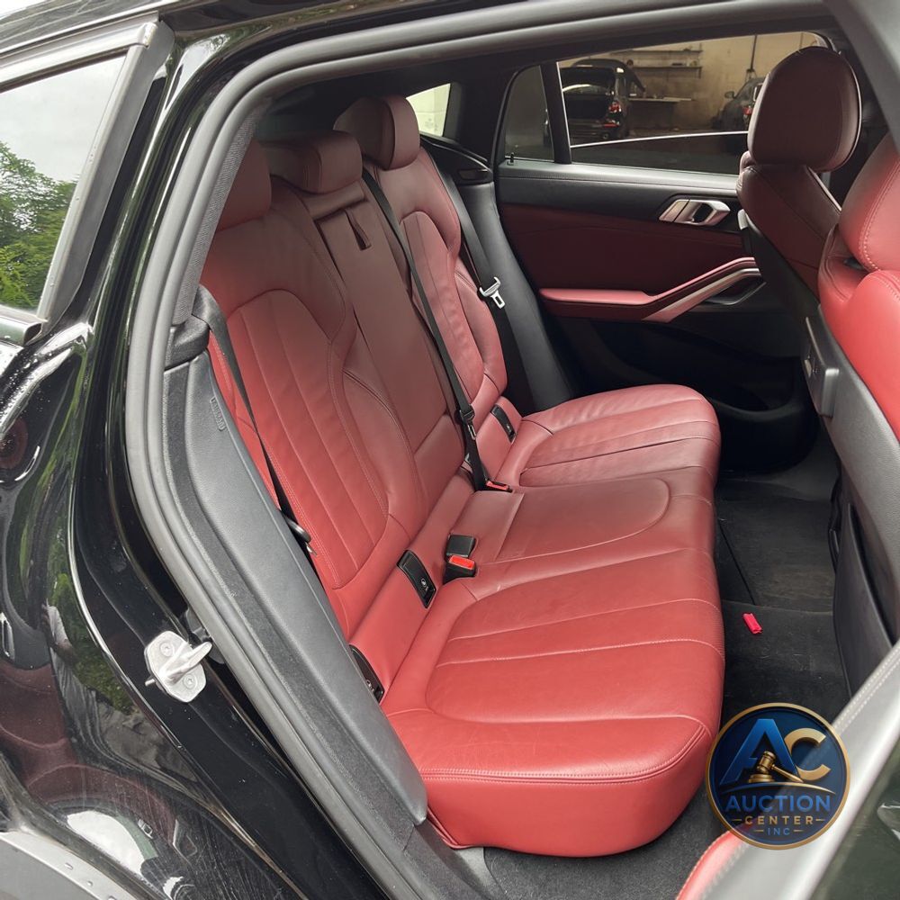 2022 BMW X6 XDrive40i