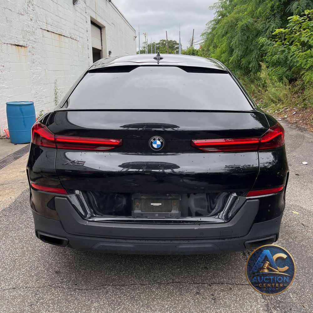 2022 BMW X6 XDrive40i