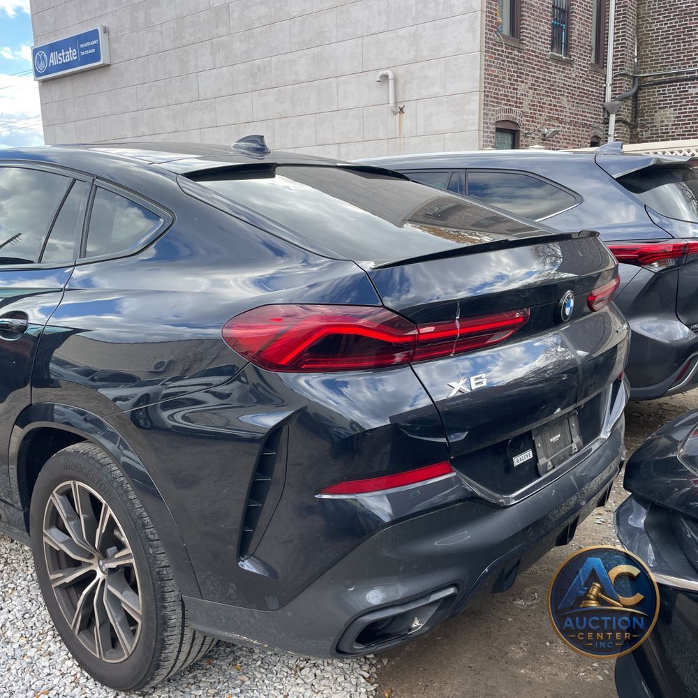 2022 BMW X6 XDrive40i