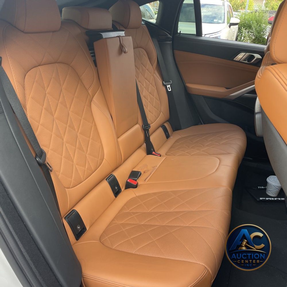 2023 BMW X6 XDrive40i