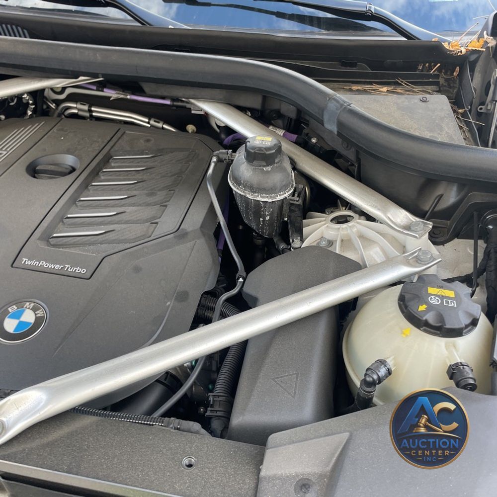 2023 BMW X6 XDrive40i