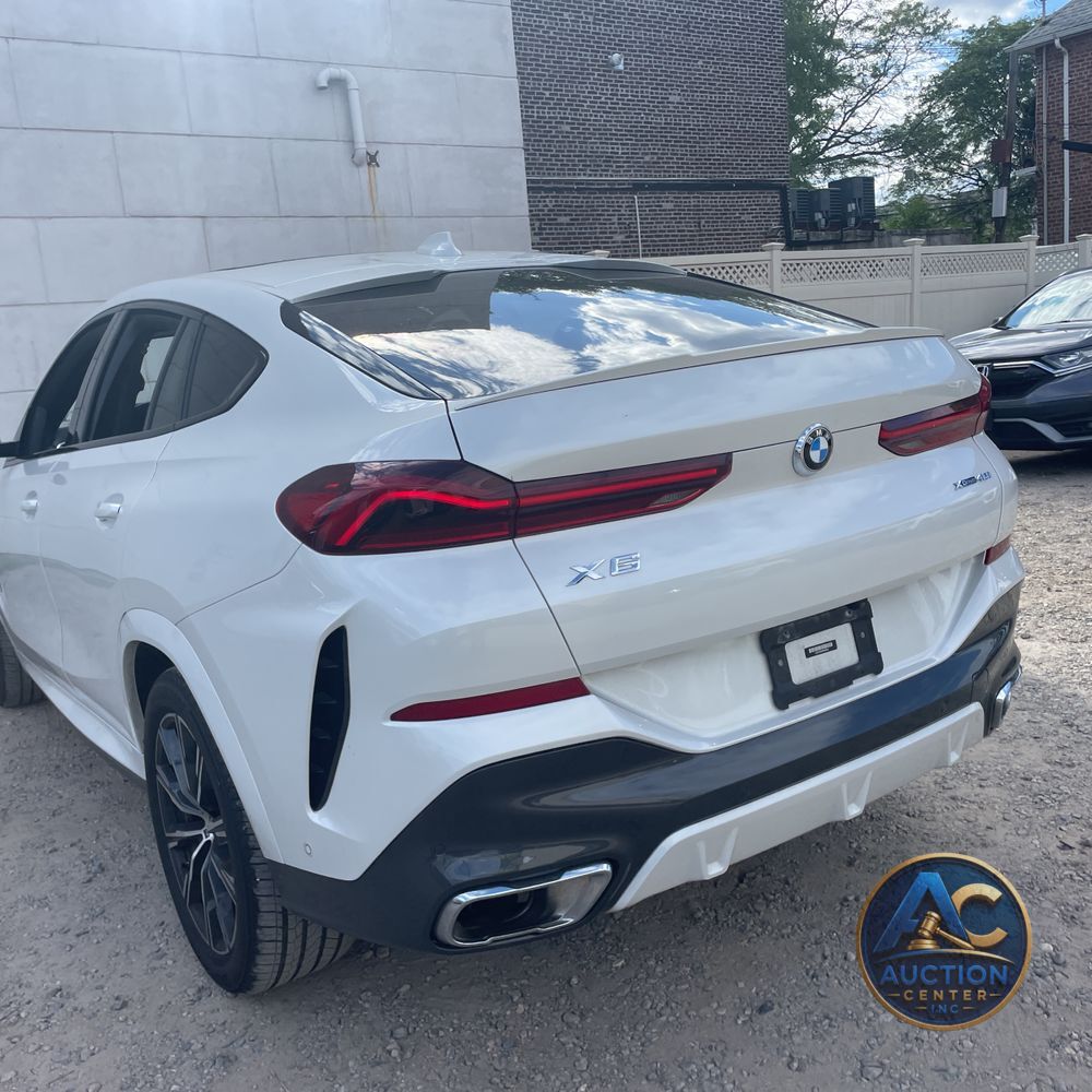 2023 BMW X6 XDrive40i