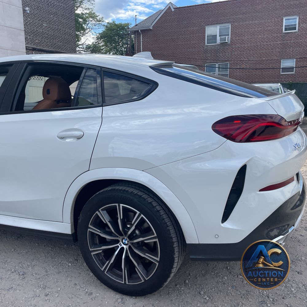 2023 BMW X6 XDrive40i