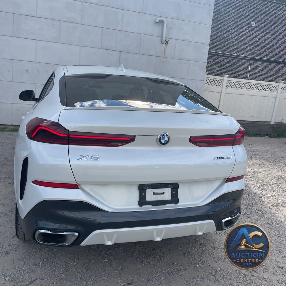 2023 BMW X6 XDrive40i