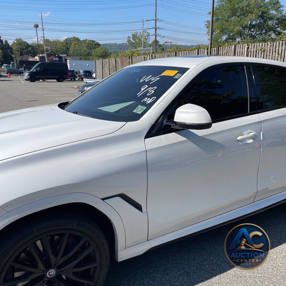 2023 BMW X6 M50i