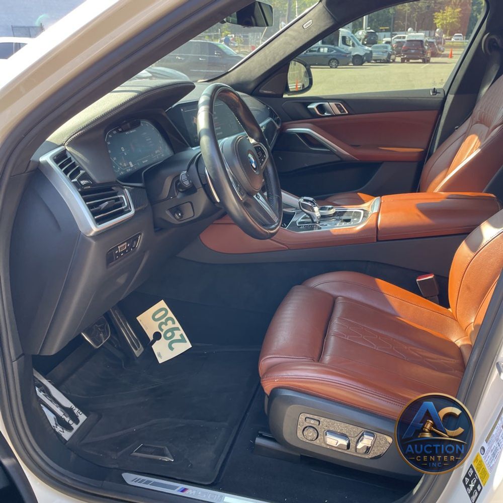2023 BMW X6 M50i