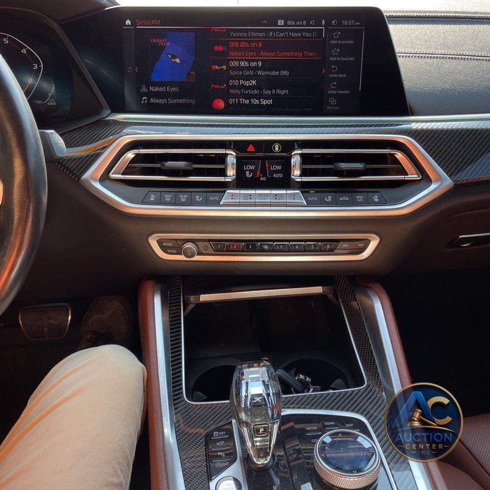 2023 BMW X6 M50i