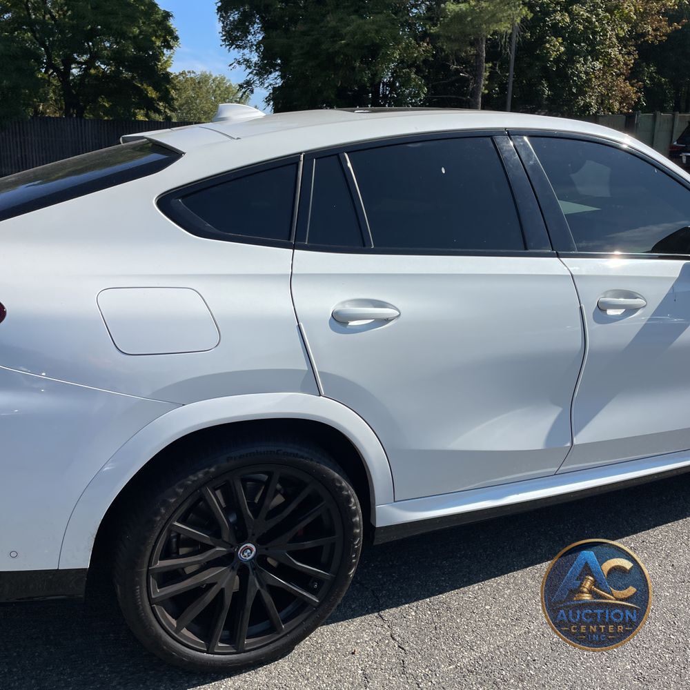 2023 BMW X6 M50i