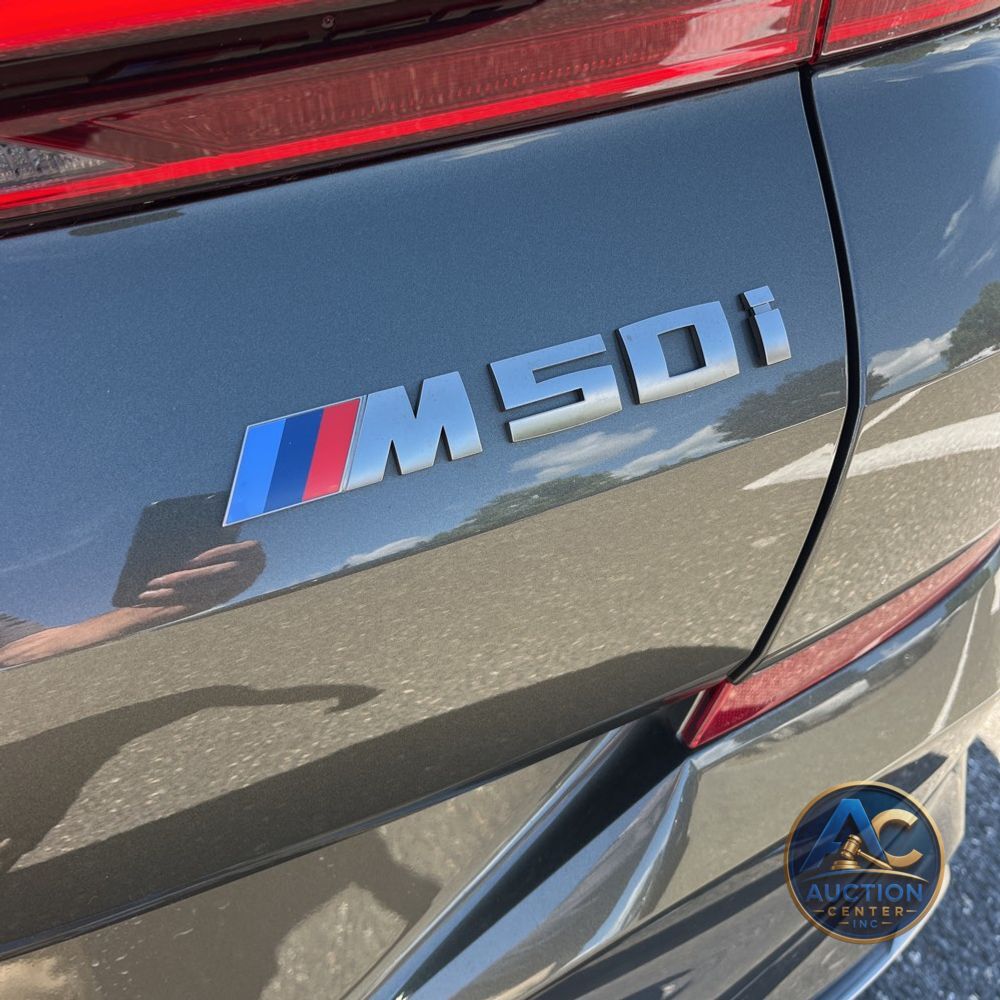 2023 BMW X6 M50i