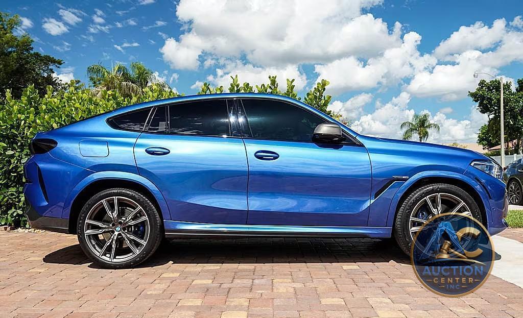 2020 BMW X6 M50i