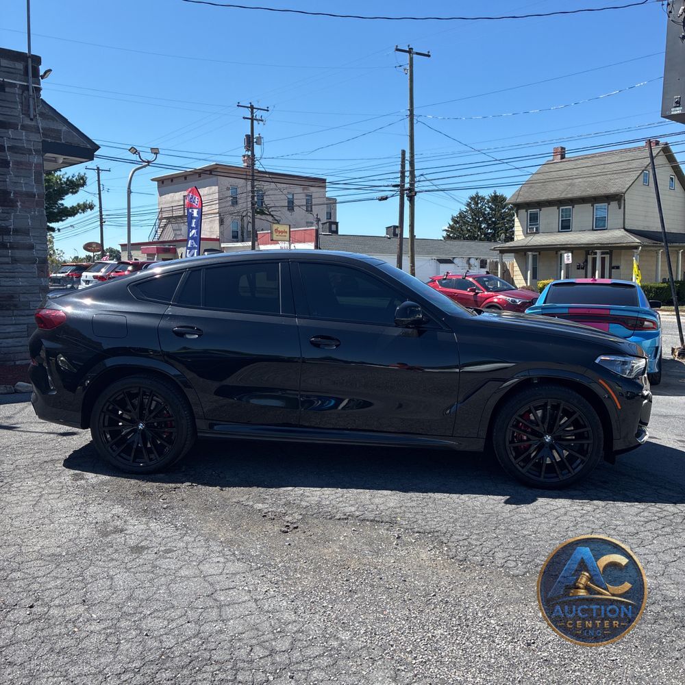 2023 BMW X6 M50i