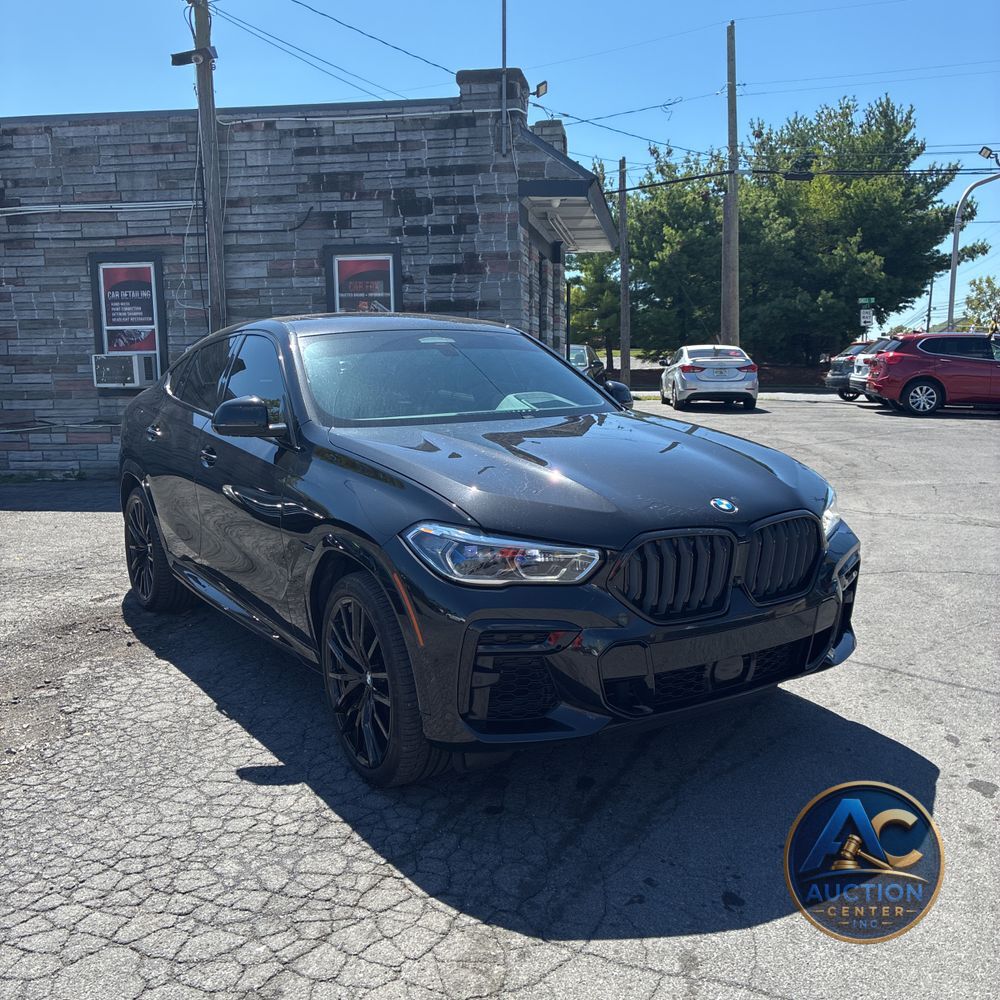 2023 BMW X6 M50i